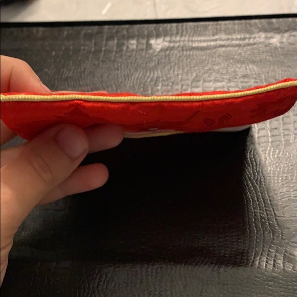 Vintage keepsake or jewelry pouch - Picture 7 of 11